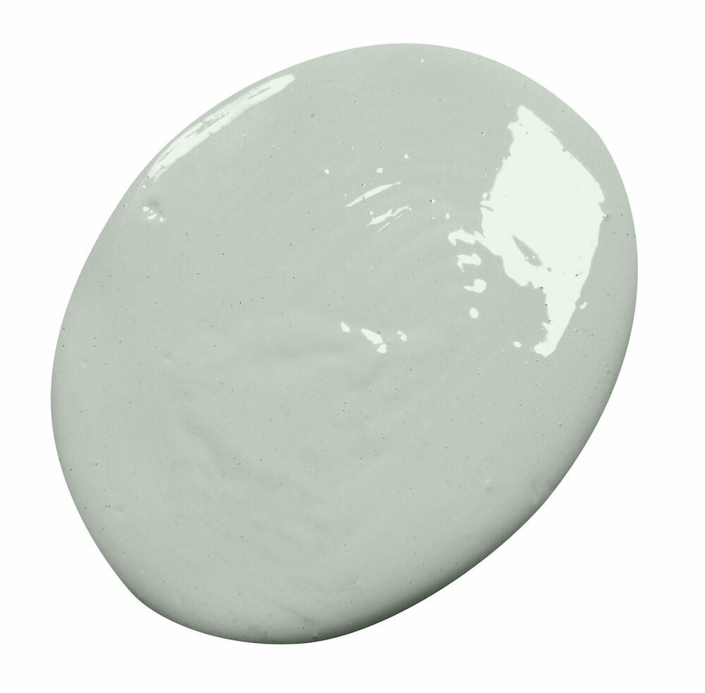 Ljusgrön silkesmatt färgklick på vit bakgrund.