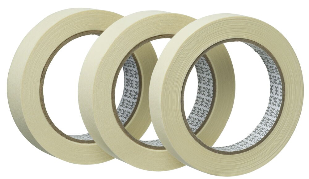 Tre rullar maskeringstejp i olika bredder.