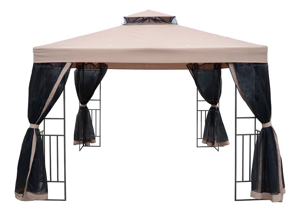 Beige paviljonkikatos mustilla hyttysverkoilla ja verhoilla.