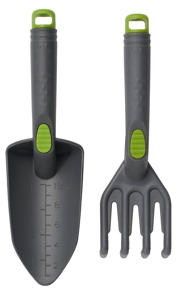 Musta istutuslapio ja käsikultivaattori vihreällä kahvalla.