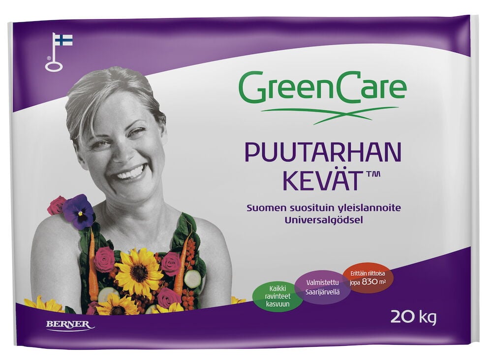 Suuri paketti lannoitetta kevätkylvöön nurmikolle.