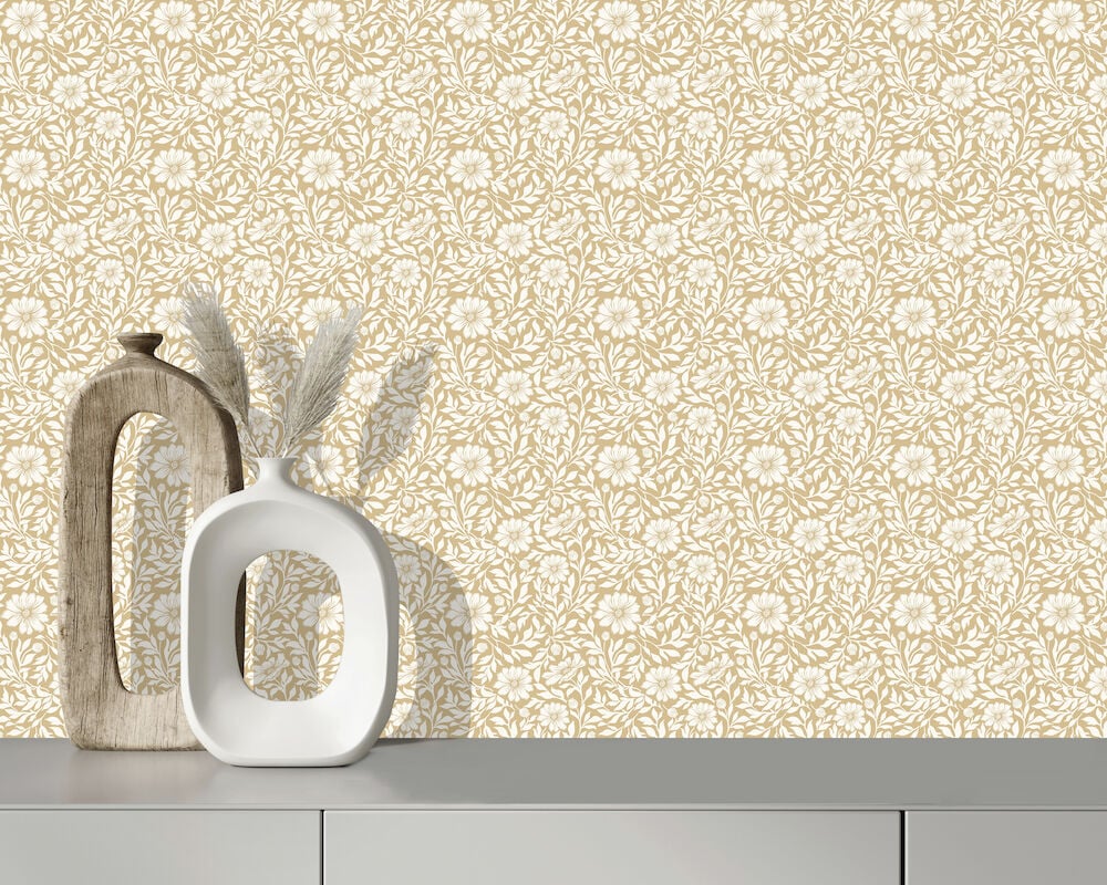Gul mönstrad tapet med anemoner och modern skänk.