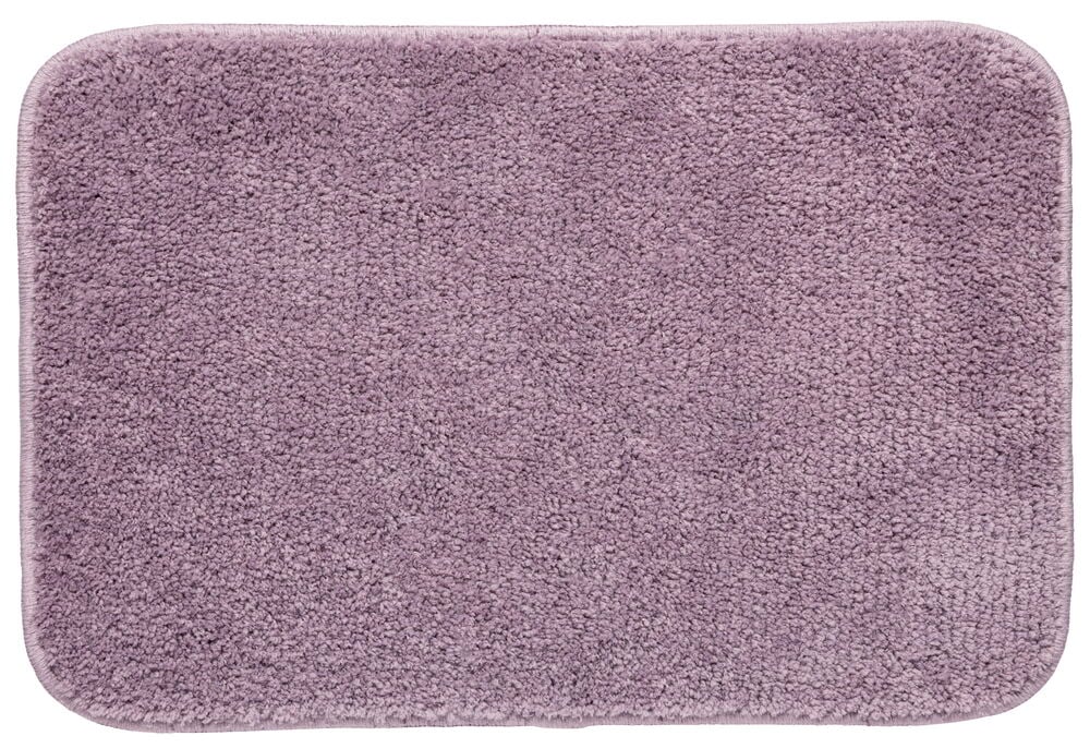 Vaaleanvioletti suorakulmainen kylpymatto, jossa on pehmeä pinta.