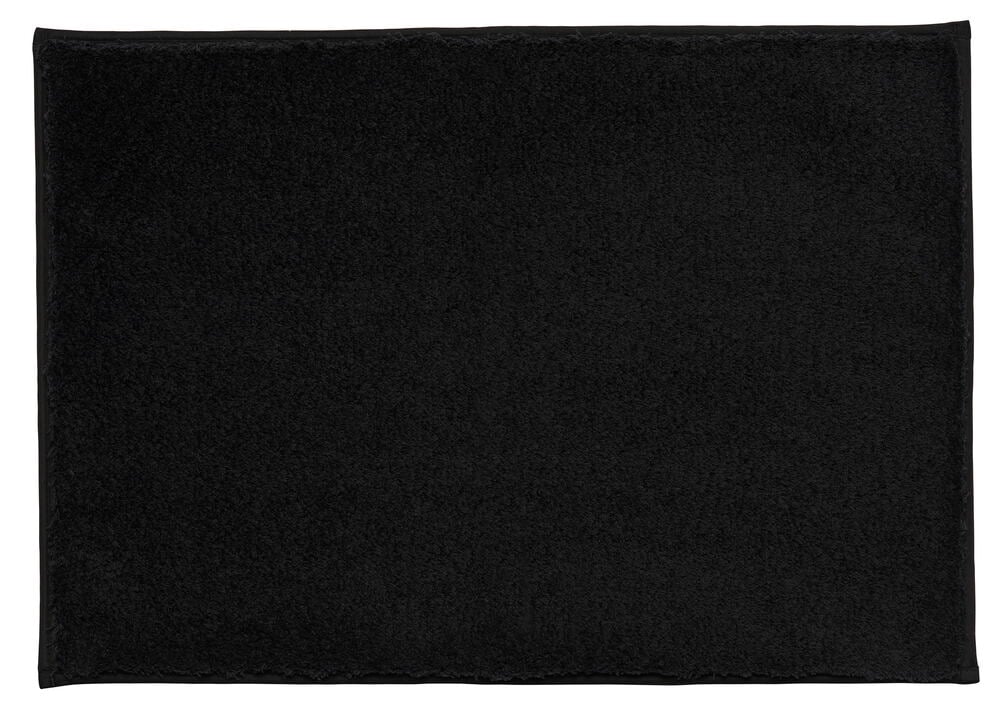 Frontbilde av en svart polyester rektangulær matte med lodden tekstur.