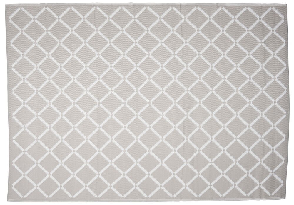 Grå vävd matta med vit dekorativt rutmönster.