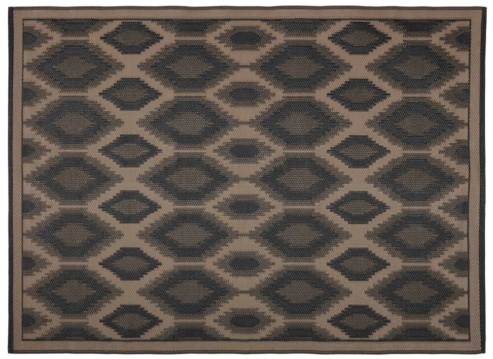 Matto Inka Ruskea Polypropeeni tummalla toistuvalla timanttikuviolla ja vaaleanruskealla reunalla.