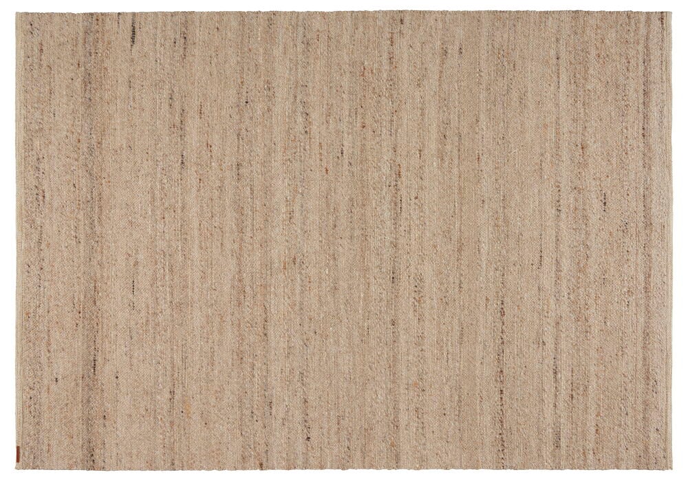 Suorakulmainen beige käsinkudottu yksivärinen villamatto.