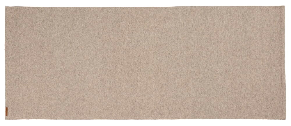 Harmaa tasainen lakana perkaalisti kudotusta puuvillasekoitteesta.