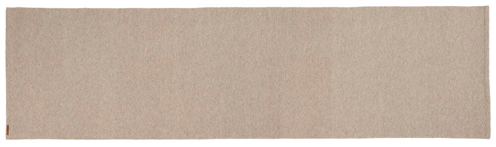 En rektangulär grå matta utan mönster.