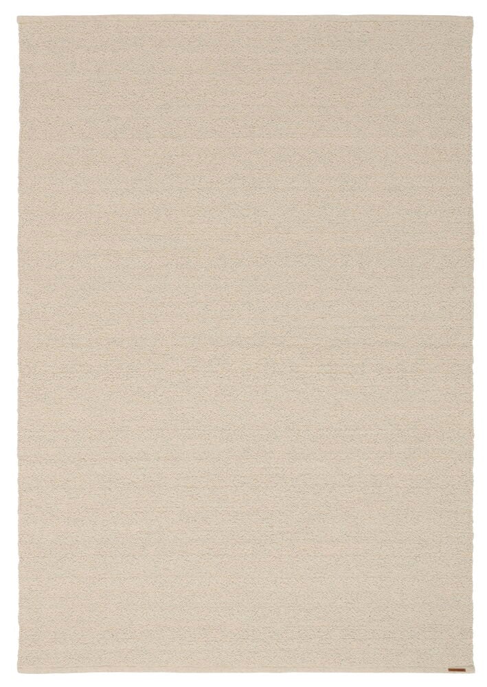 Off-white Elsaform Bonnie matta i ullblandning, 200x290 cm, med en texturerad yta.