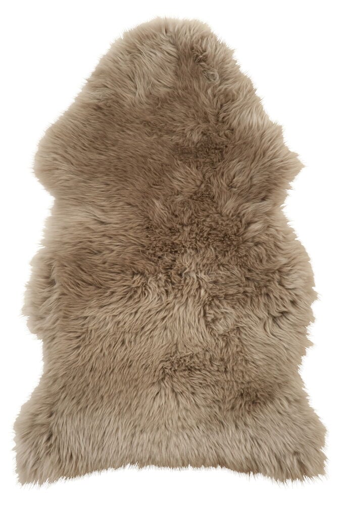 Beige långhårigt fårskinn med rakt hår.