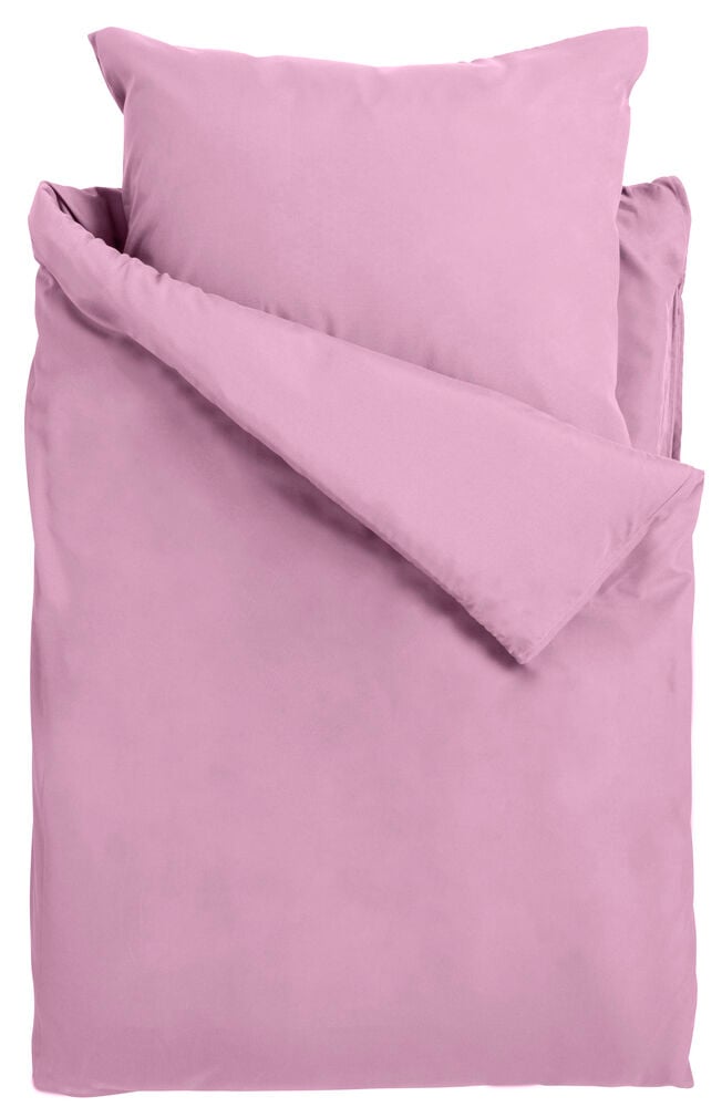 Vaaleanliila pussilakanasetti, jossa on tyynyliina ja peitto.