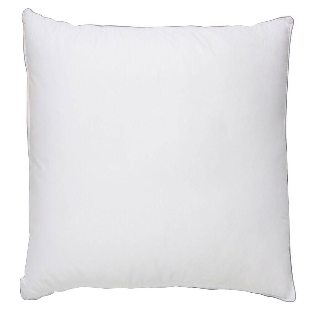 Ein weißes Kissen Sofia 80x80 cm Medium mit grauer Paspel an den Kanten, in der Vorderansicht.