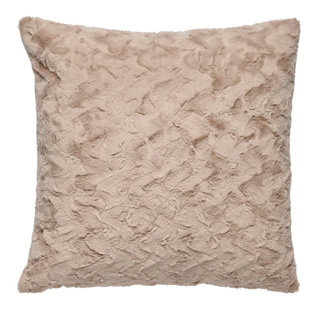 Kvadratiskt fluffigt kuddfodral i naturfärgad polyester.