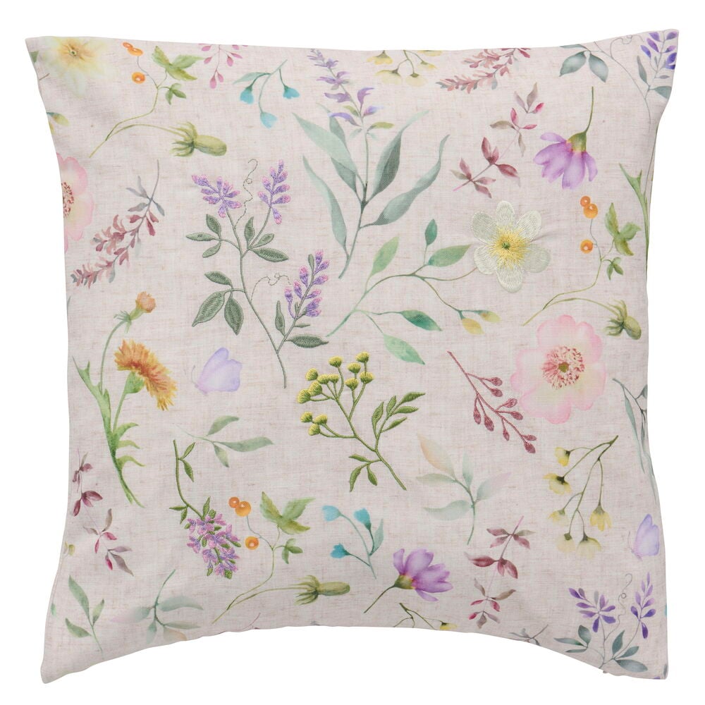 Kissenbezug Dagny Natur Polyester, ein quadratisches helles Kissen mit einem bunten Blumen- und botanischen Muster.