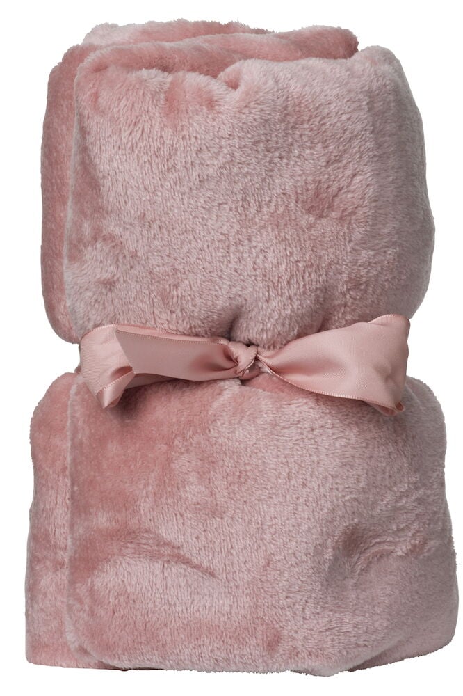 En vikt gammelrosa pläd med sidenband.