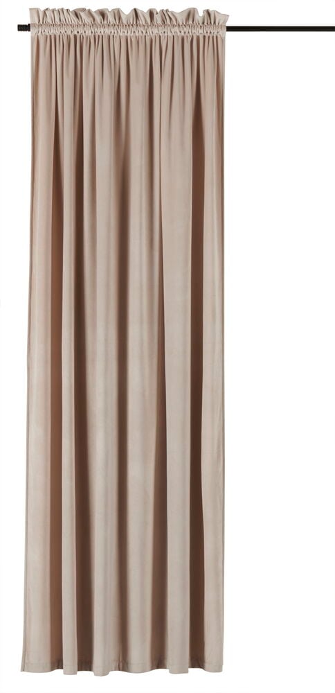 Beige samettiverho, jossa röyhelöreuna tangon päällä.