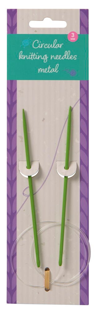 Gröna rundstickor i metall för stickning 3 millimeter.