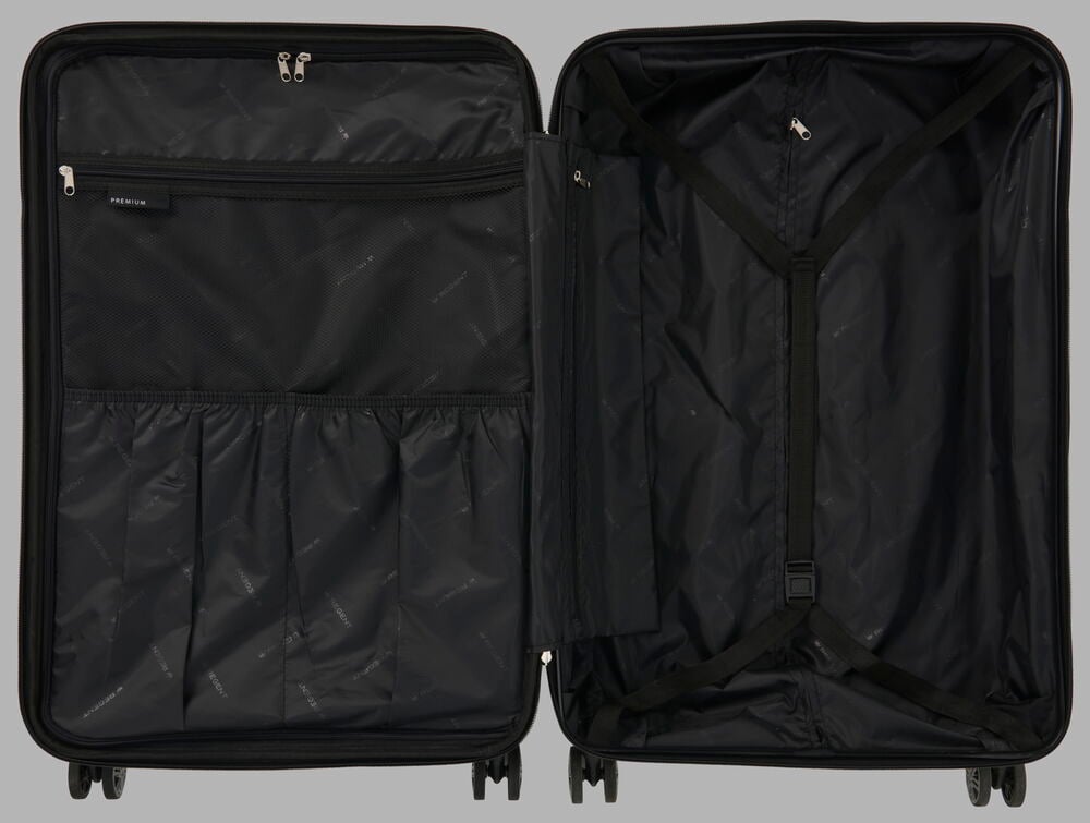 Öppen svart resväska med flera innerfack och remmar.