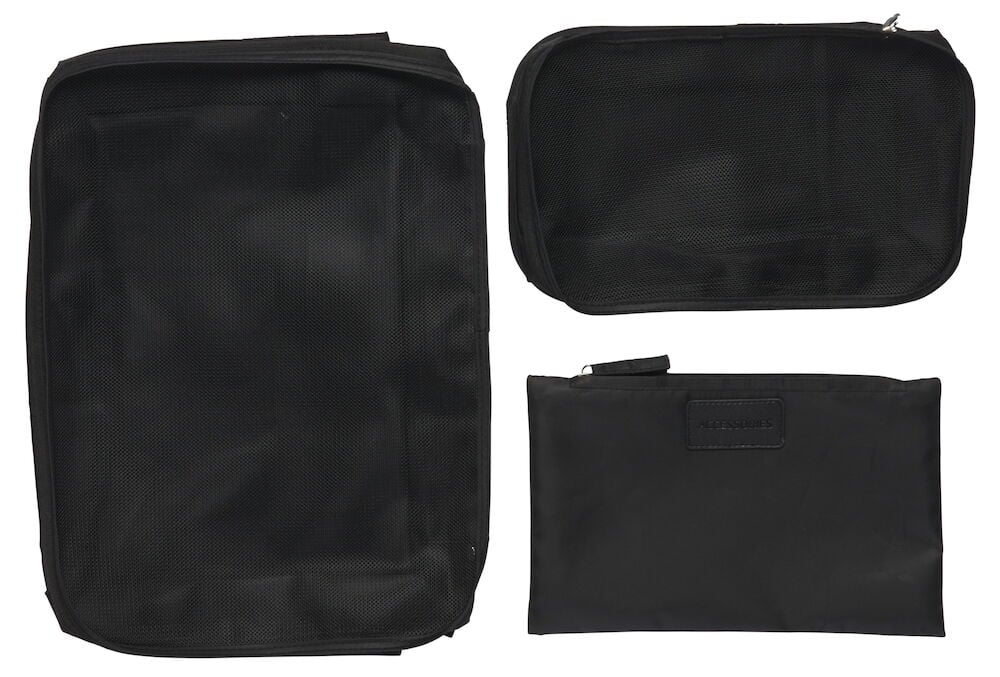 Tre svarta packkuber i olika storlekar.