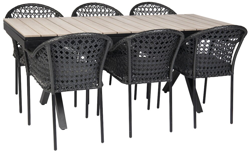 Kuusi mustaa tuolia vaalealla suorakulmaisella pöydällä.