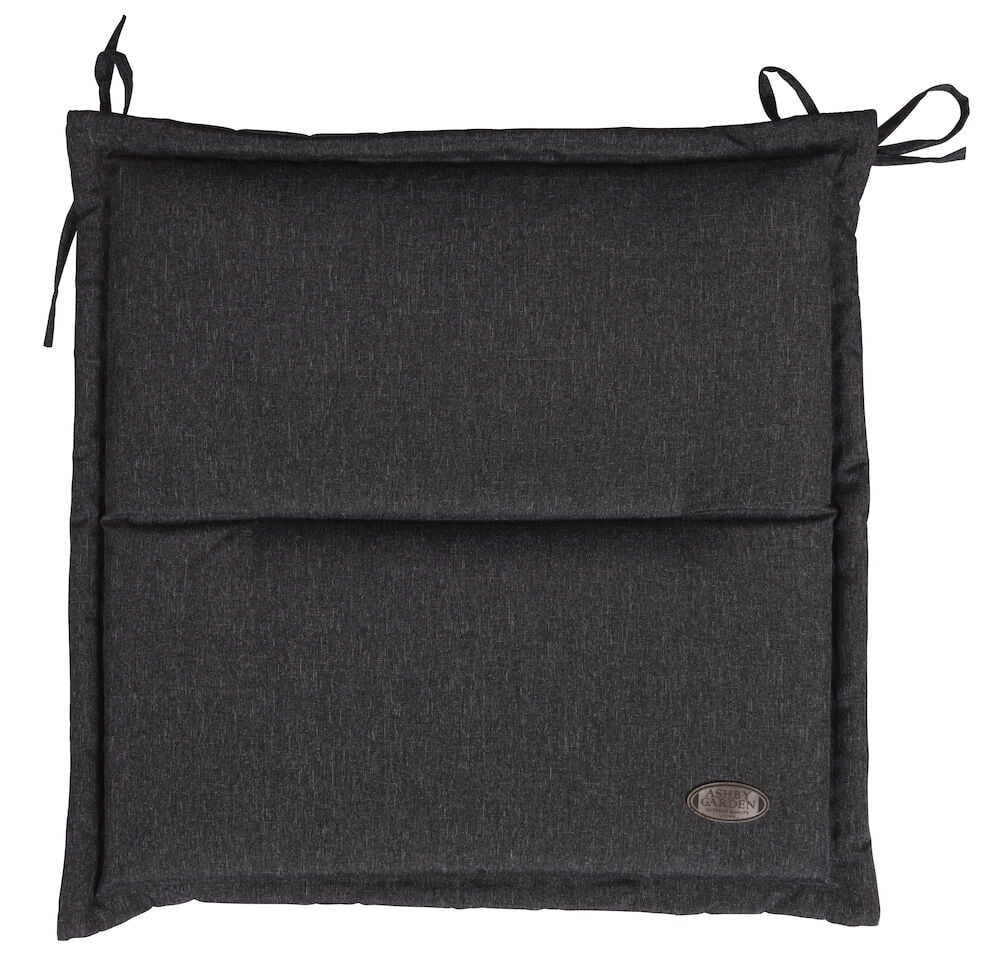 Musta neliönmuotoinen tuolityyny solmiamisnauhoilla.