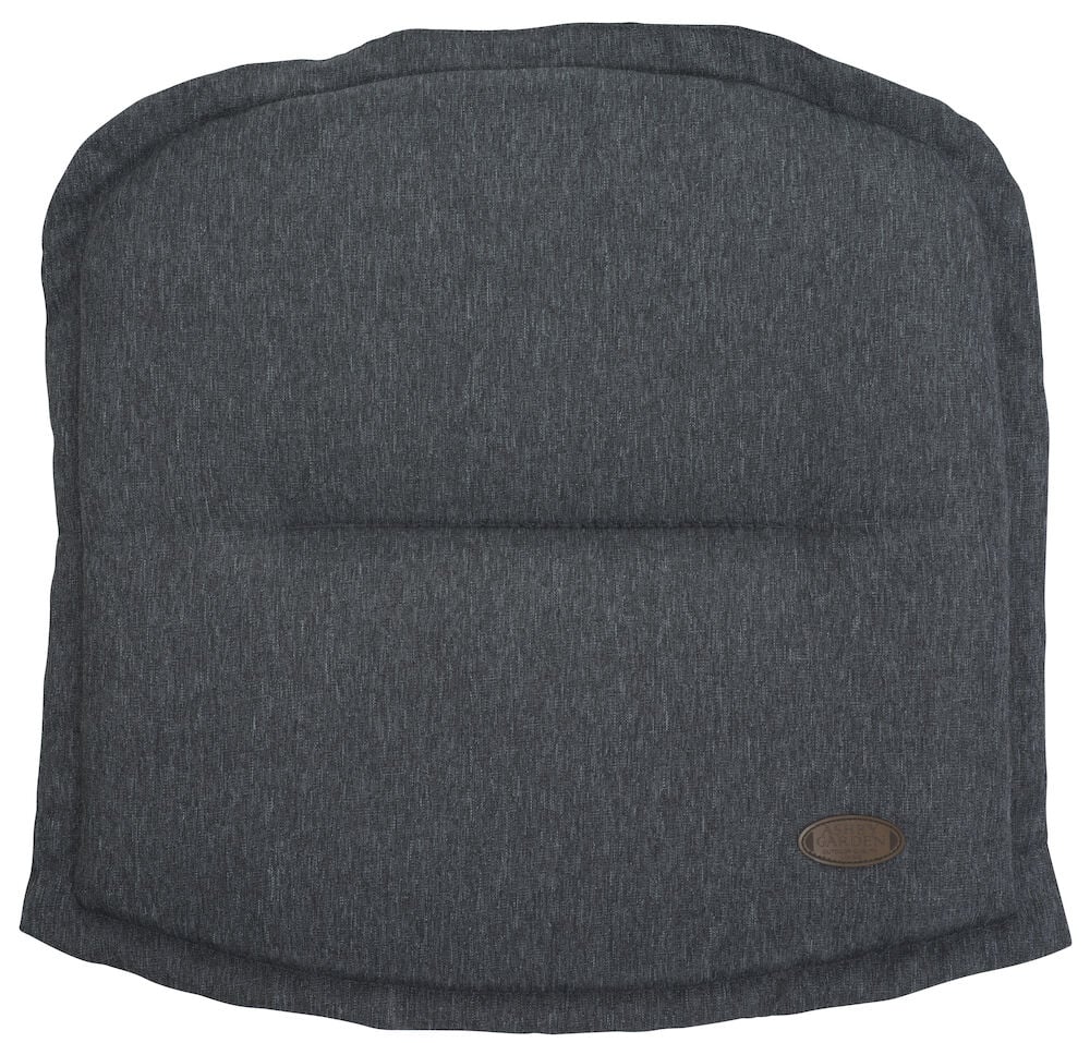 Musta klassinen tuolityyny polyesteristä etiketillä.