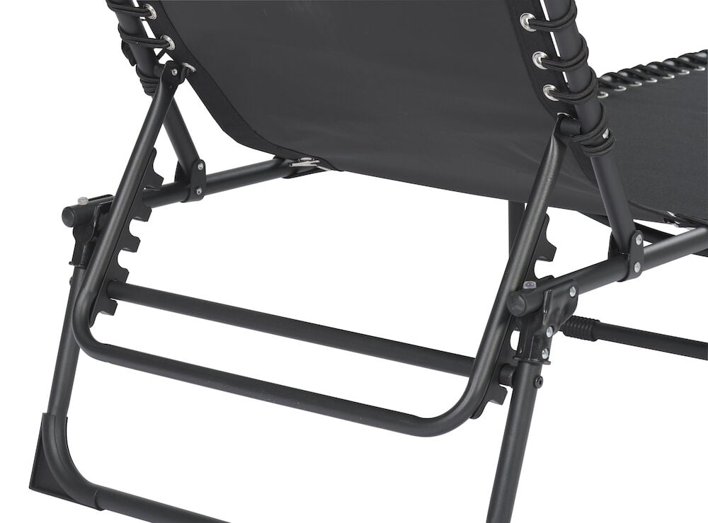 Schwarze klappbare Sonnenliege aus Aluminium für den Außenbereich.