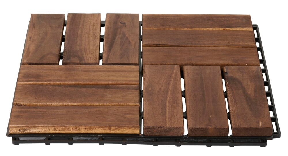 Akasiapintainen kattolaatta ruskea ja klikkausjärjestelmä.