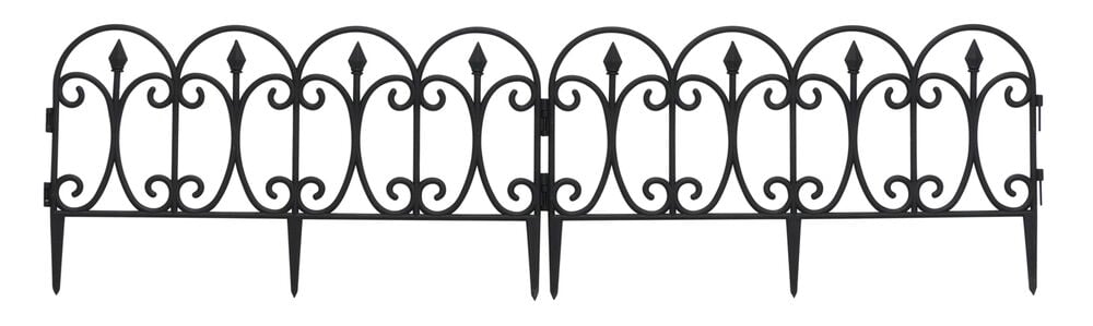 Svart dekorativ rabattkant i plast med spetsig topp.