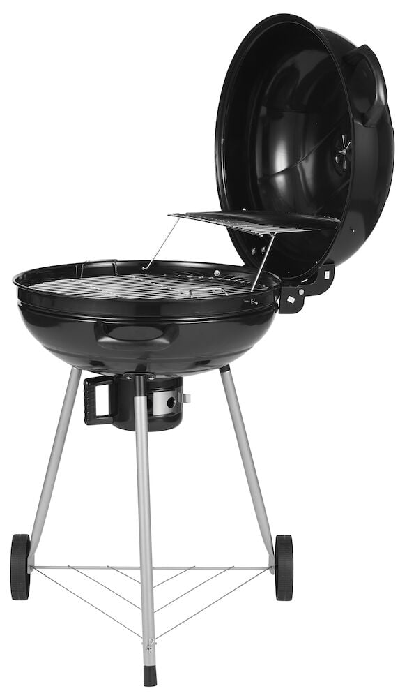 Svart kullgrill med sideåpnet lokk på stativ.