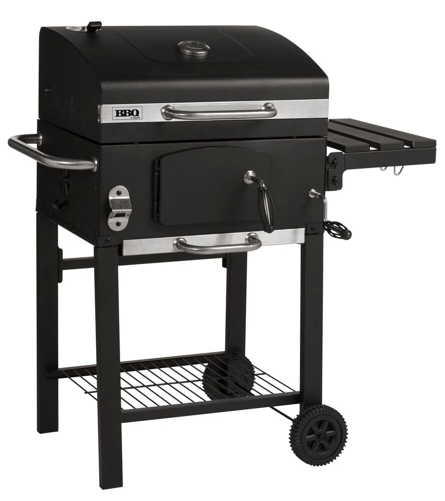 Musta Hiiligrilli Pampas -grilli kupumaisella kannella, sivuhyllyllä, alahyllyllä ja kahdella pyörällä.