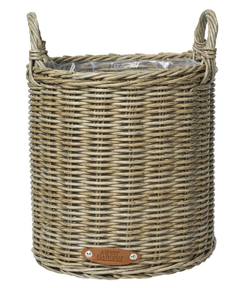 Geflochtener Korb mit Griffen und innen mit Plastik ausgekleidet.