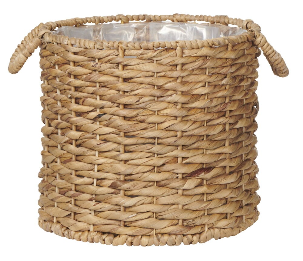 Flätad kruka med handtag och plastad insida.