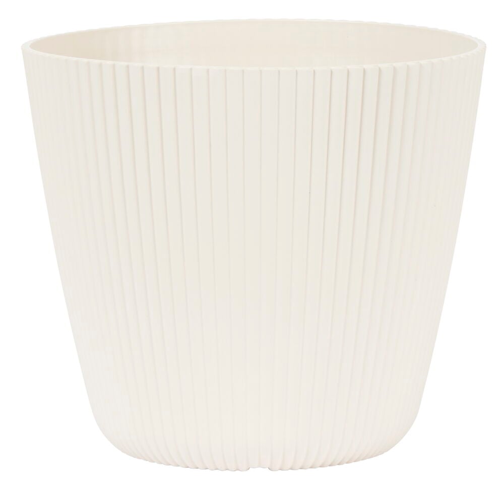 Sandfärgad kruka i plast med räfflad yta.