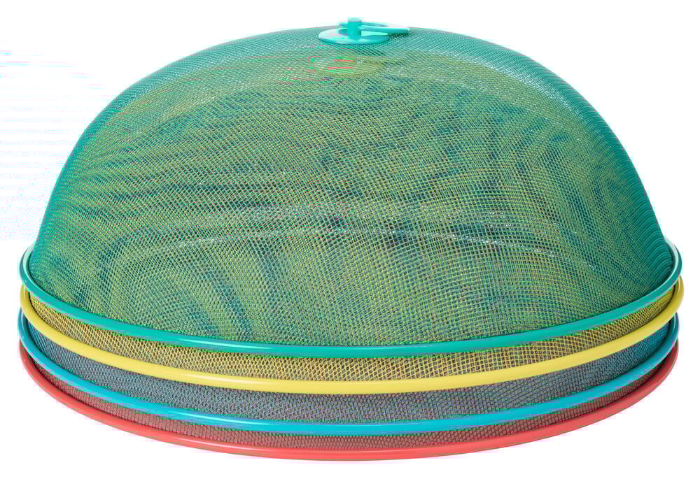 Metallinen ruokasuoja eri väreissä, kupolin muotoinen.