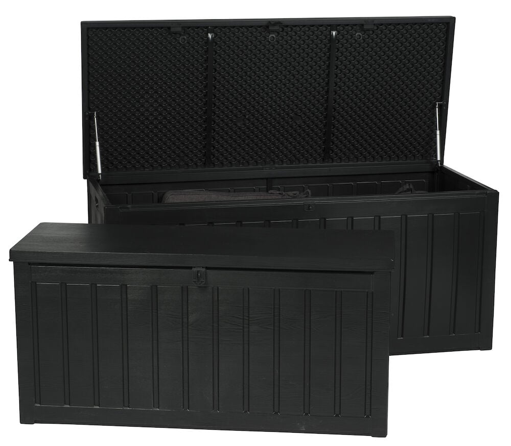 Två svarta plastlådor för utomhusförvaring.