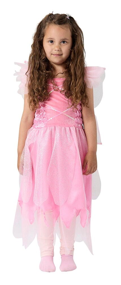 Ein Kind trägt ein rosa Feenkostümkleid mit glitzernden Lagen, Flügeln, rosa Leggings und Socken.