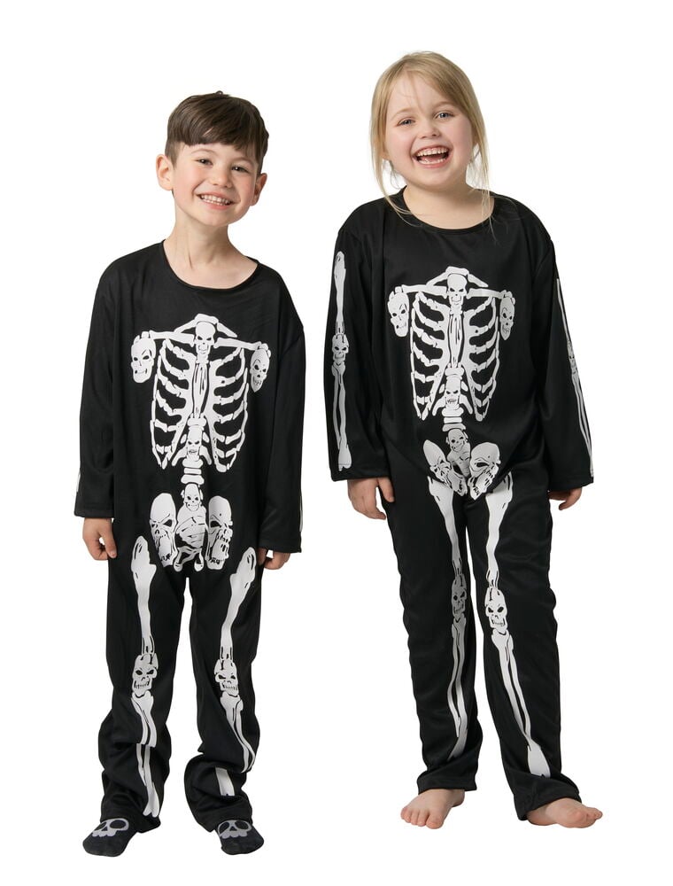 Två barn bär svarta Maskeradkläder S (4–5 y), M (6–8 y), L (9–10 y) Stl. Flera sorter med vitt skelettryck.