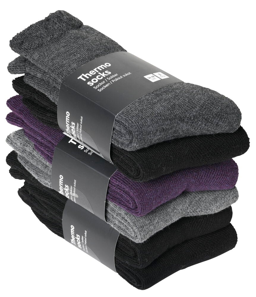 Tre par varma sockor i svart, grå och lila.