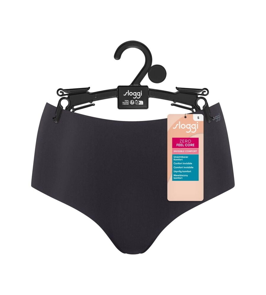 Schwarze Sloggi Zero Feel Slips, Gr. S, mit einem Komfortetikett, präsentiert auf einem schwarzen Kleiderbügel.
