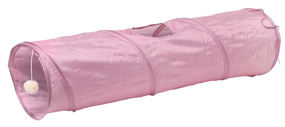 Rosa kattunnel med hängande boll och öppningar.