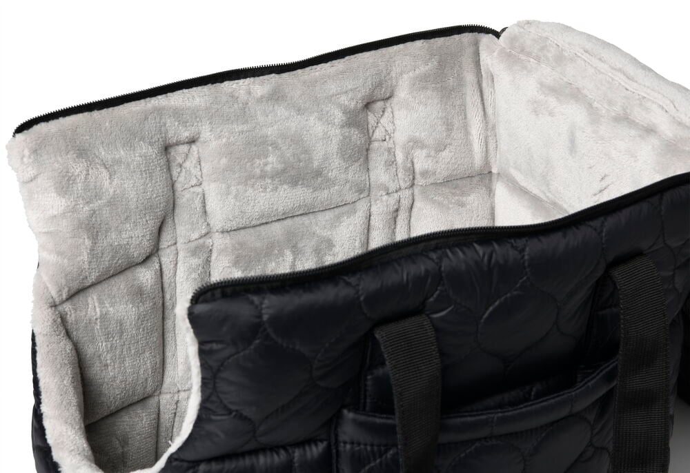 Svart hundväska med mjuk ljus insida.