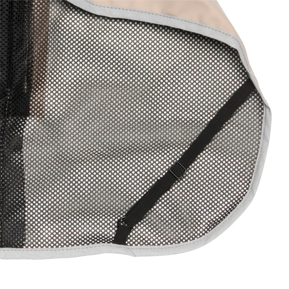 Insidan av svart regnjacka med justerbara remmar.