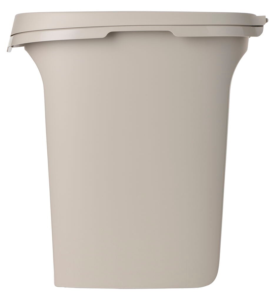 En lys beige Fôrbeholder 38 liter i plast med tett lokk, sett forfra.