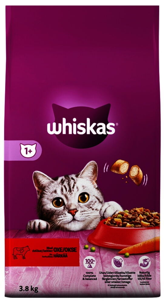 Lila påse Whiskas kattmat med nötköttsmak.