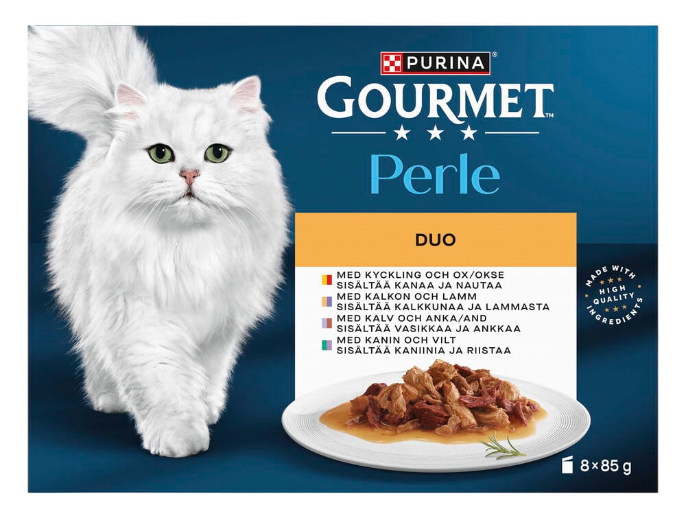 Kissojen märkäruoka Gourmet Perle 8x85g Delicate Meat Duo pakkaus valkoisen kissan ja lihan kera valkoisella lautasella.
