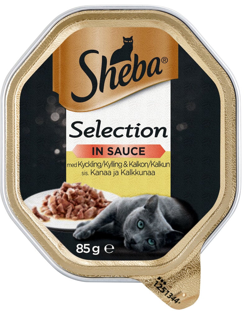 Svart förpackning våtfoder katt med grå katt.