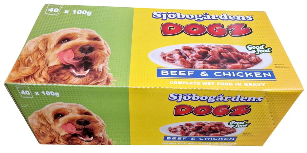 Keltainen pakkaus koiran märkäruokaa paloina kastikkeessa.