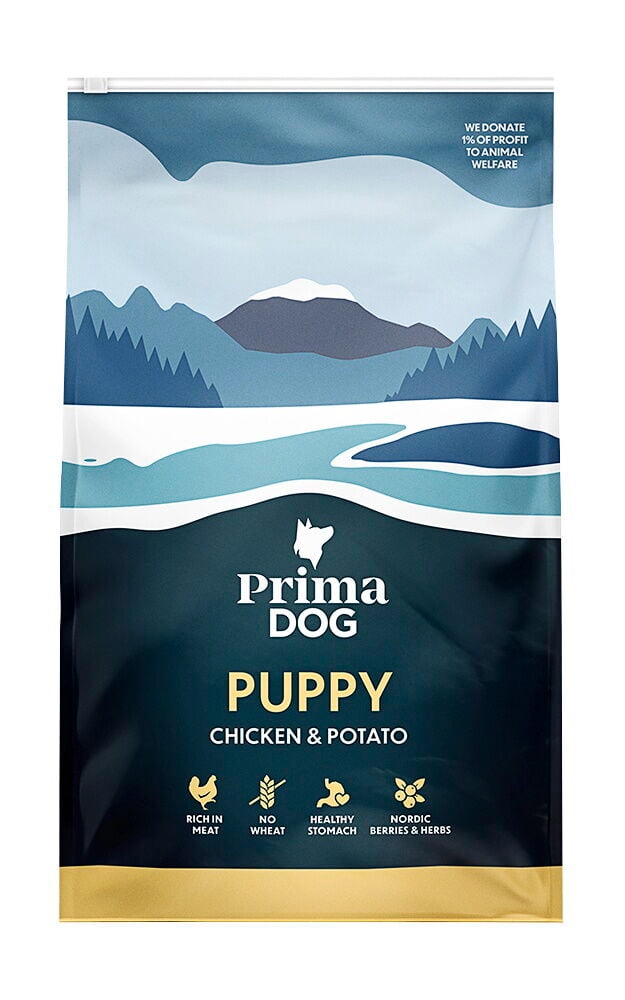 En vit och blå förpackning PrimaDog torrfoder för hundvalp med kyckling och potatis.